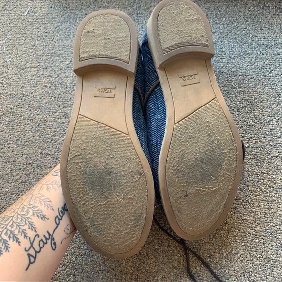 Toms denim loafers size 9.5 great condition - Picture 2 of 11